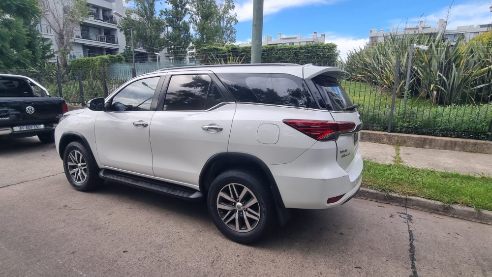 Toyota Sw4  Srx Aut 4x4  — foto 7